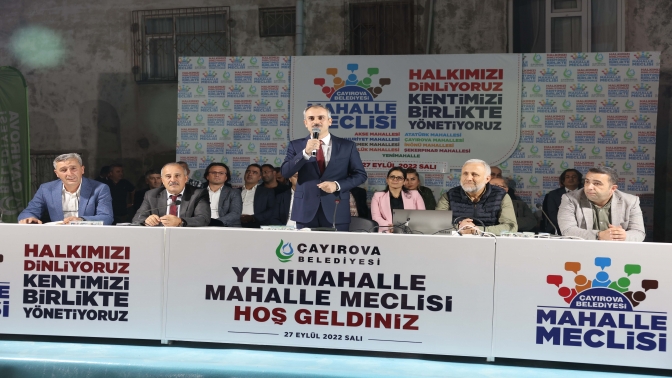 Çiftçi, mahalle mahalle vatandaşlarla buluşuyor