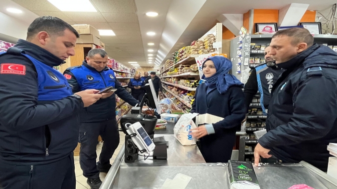 Dilovası Belediye Zabıtasından Ramazan Denetimi