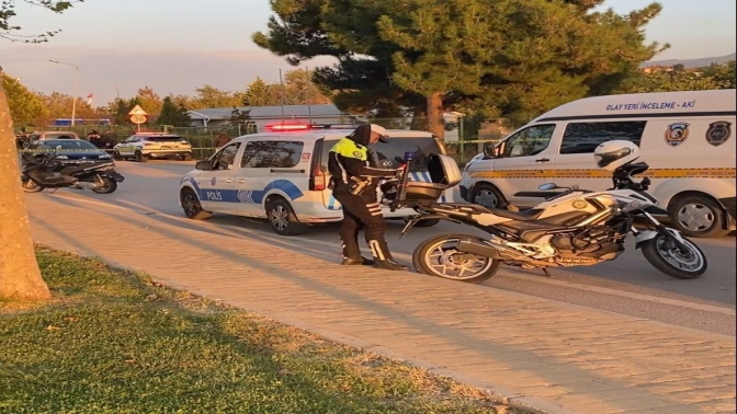 Karamürselde bir kişi aracında ölü bulundu