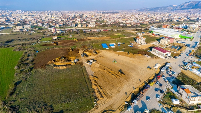 Kocaeli Büyükşehir ile AFAD’dan Hatay Defne’ye çadır kent