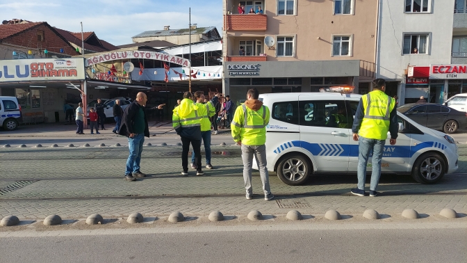 Okuldan çıkan öğrenci tramvay altında kaldı