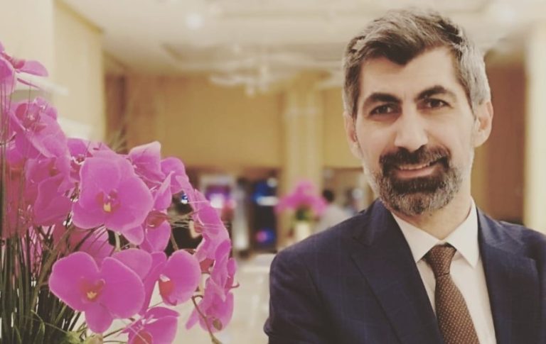 Ulaş Tekin Kimdir? Hayat Hikâyesi