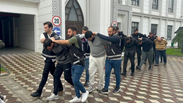 Dilovası’ndaki fabrika yangınında 7 kişi tutuklandı!