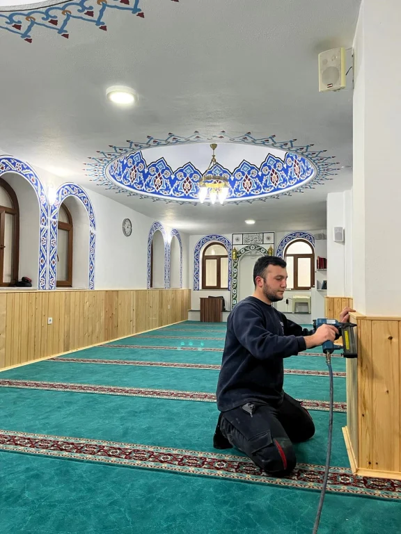 Yunus Emre Camii Ramazan’a yenilenerek giriyor