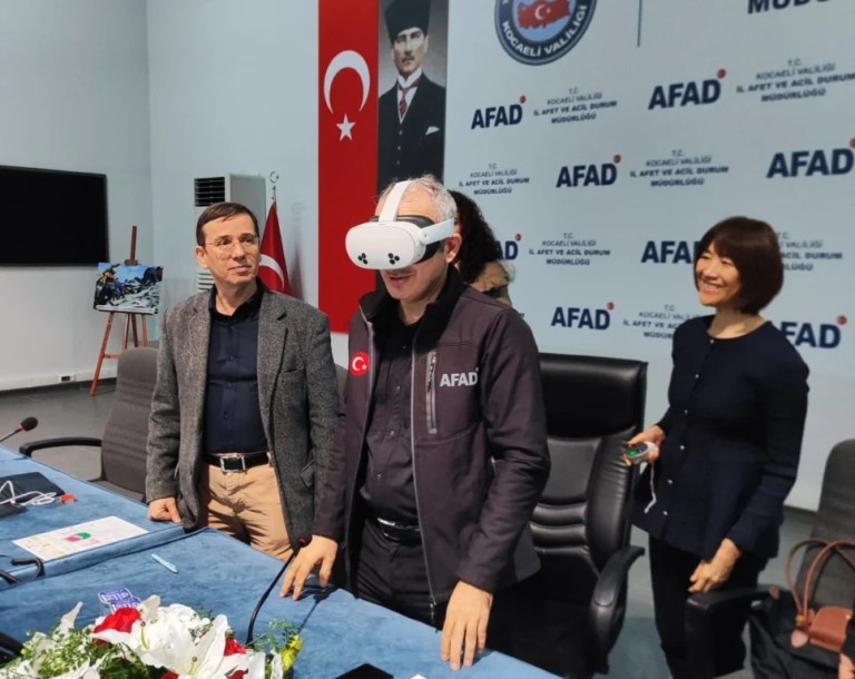 Geleceğin afet eğitim teknolojileri Kocaeli’de tanıtıldı