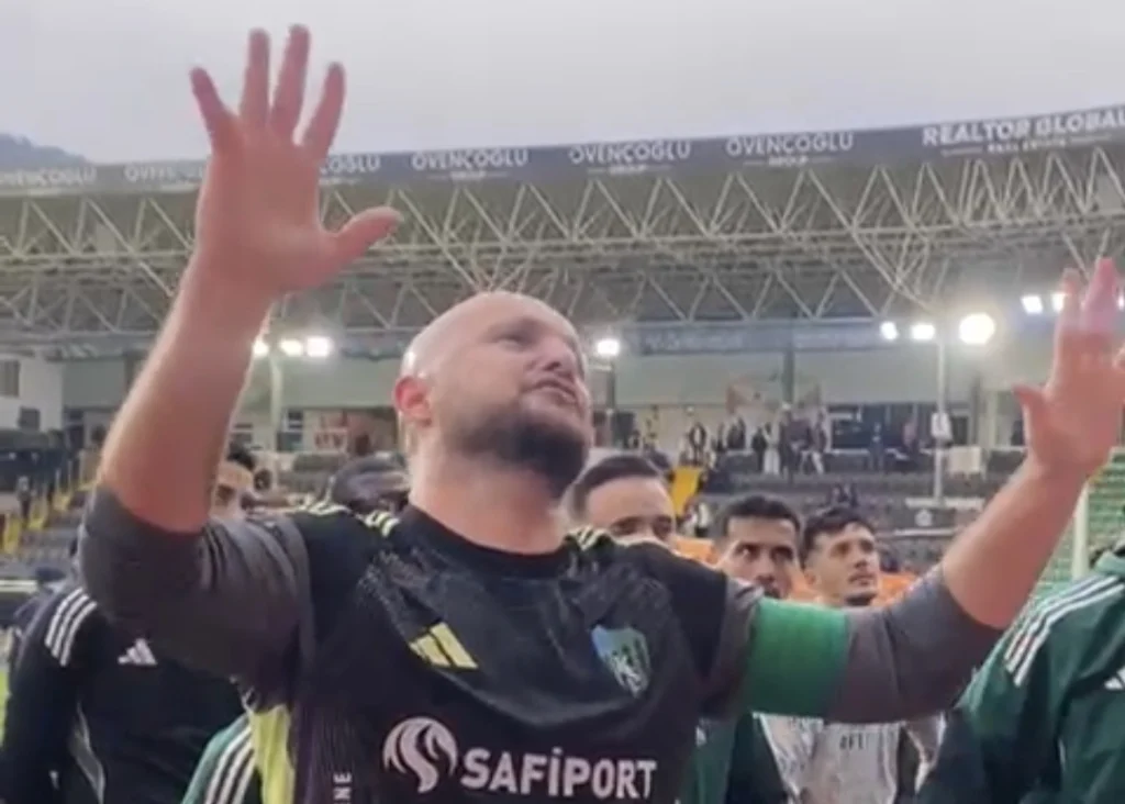 5-0 Mağlubiyetin Sonrası,Kaptan Taraftardan Özür Diledi