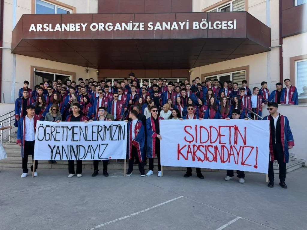 Arslanbey Koto Teknik Koleji’nden Şiddete Karşı Tek Ses