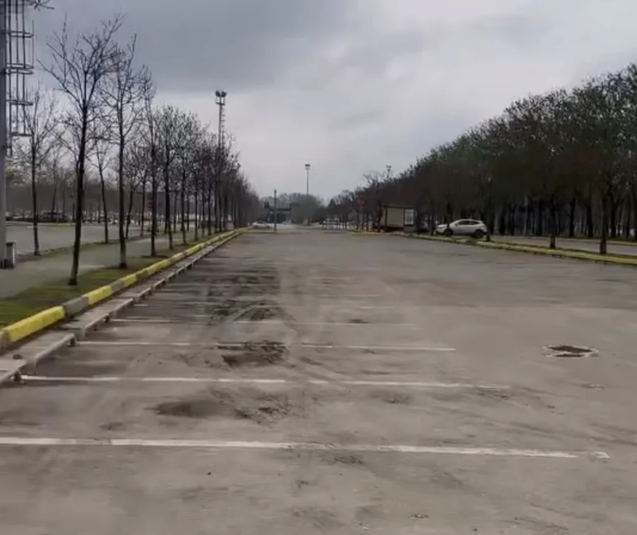 İzmit’te otopark sorunu çözüldü: Karavanlar gitti, alan açıldı