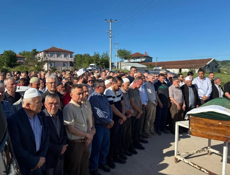 AK Partili Gülcan’ın babası yaşamını yitirdi