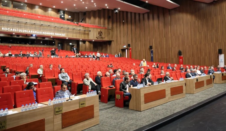 Büyükakın’dan İzmir’e AK Parti belediyeciliği çağrısı