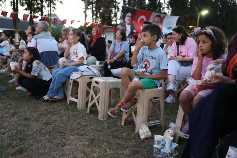 Hababam Sınıfı ile nostalji dolu yaz akşamı - 3. görsel
