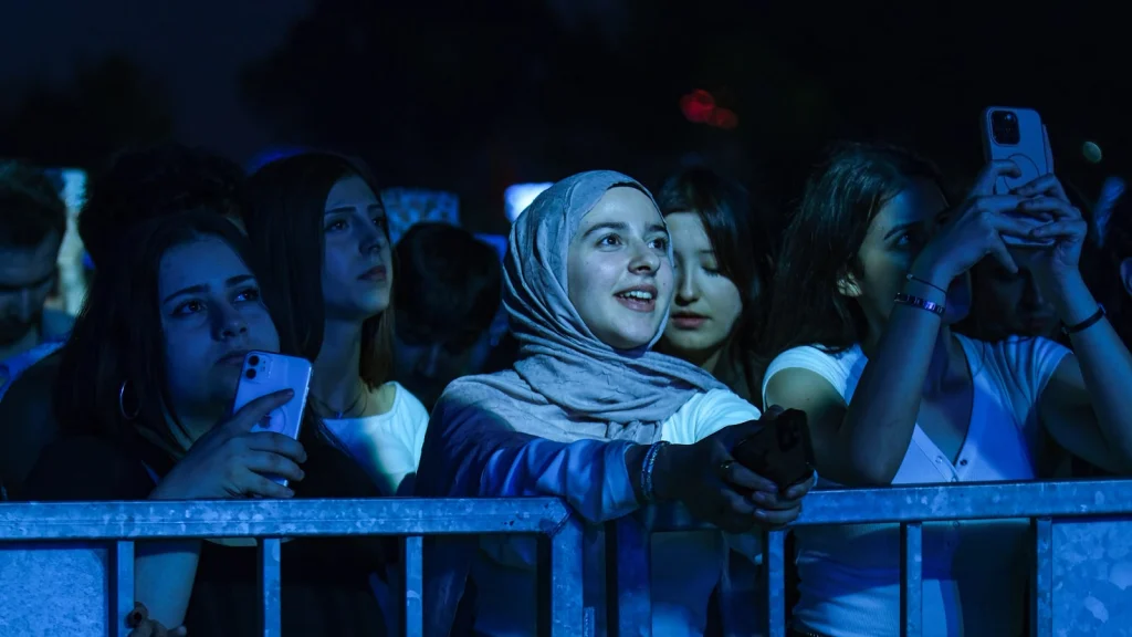 Karneval Can Ozan konseriyle coştu