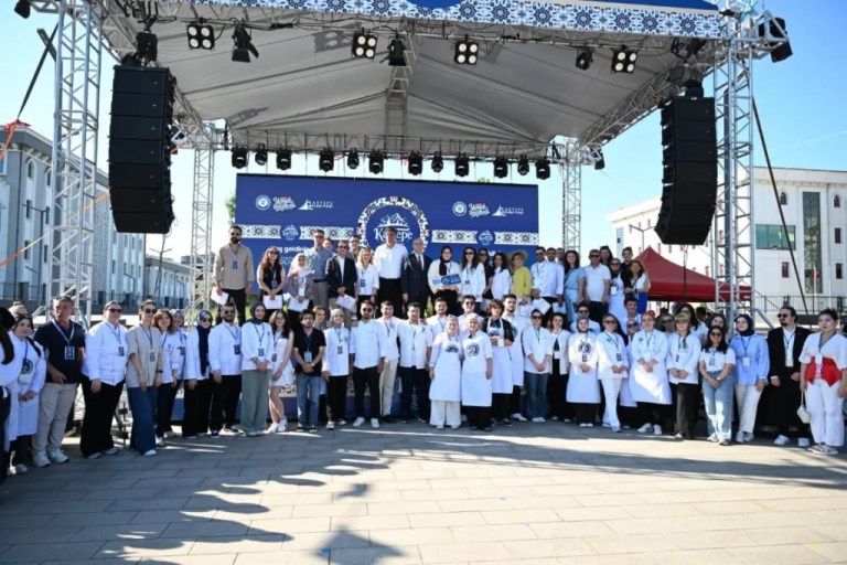 Kartepe lezzet şöleni binleri ağırladı