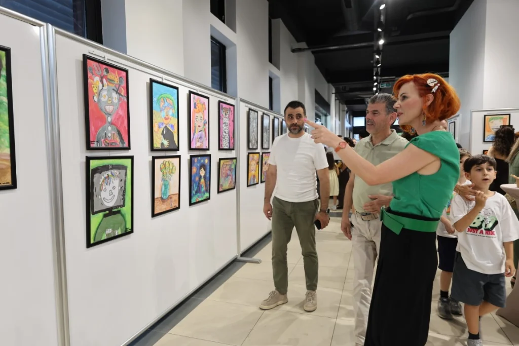 Kartepe’de genç sanatçılar sahne aldı