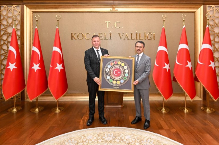 MHP Kocaeli'den Vali Aktaş'a ziyaret - 2. görsel