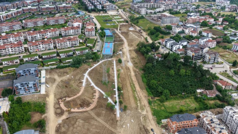 Yeşilyurt Millet Bahçesi açılışa gün sayıyor