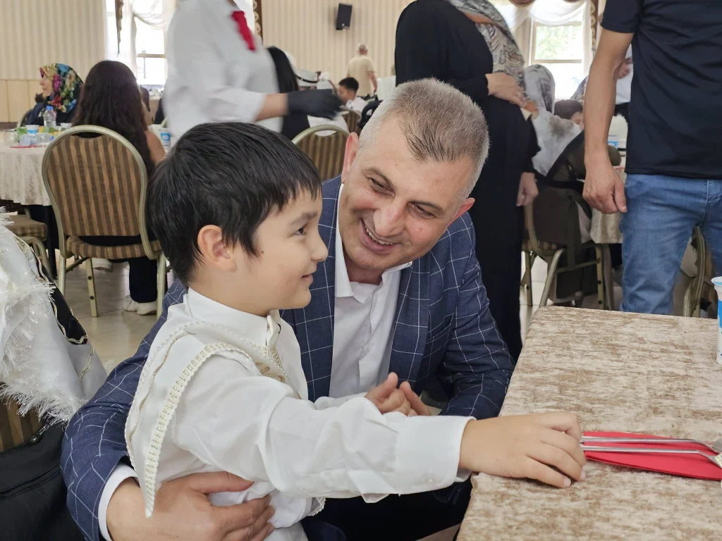 Gölcük'te 104 çocuk sünnet oldu