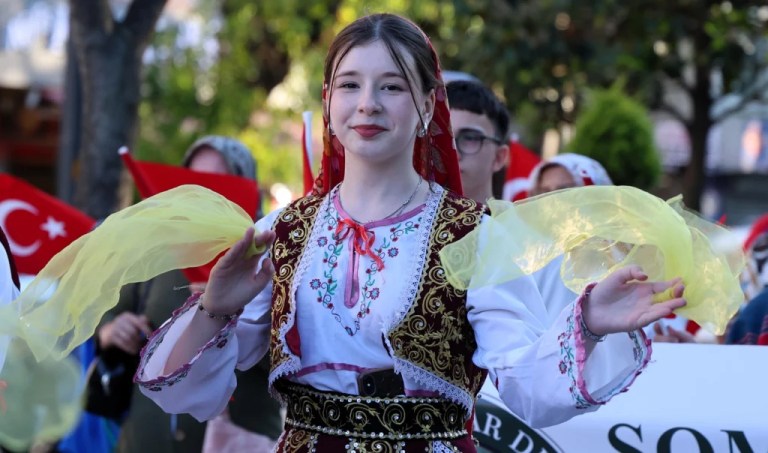 Balkan ezgileri Kocaeli'de buluştu - 2. görsel