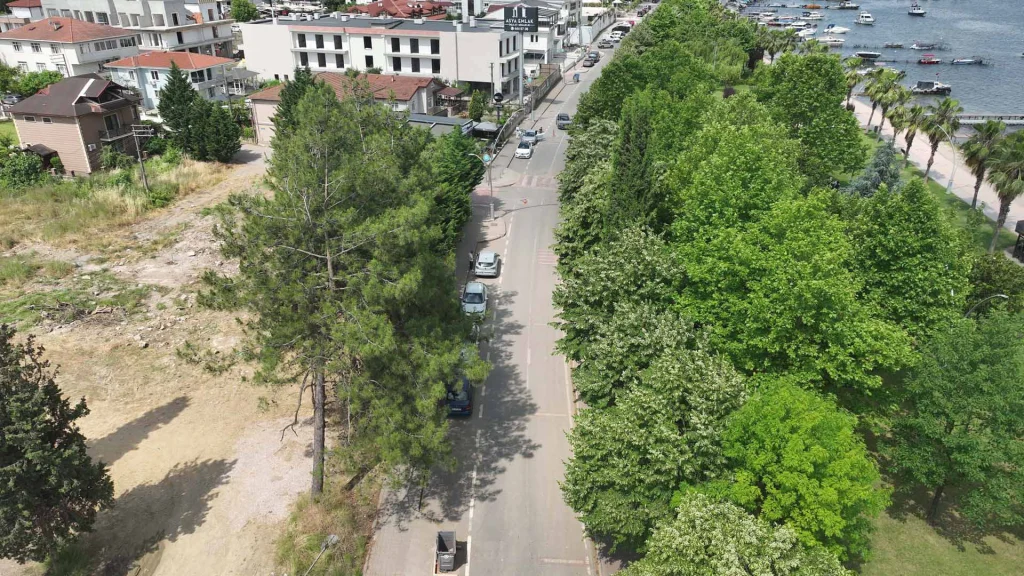 Başiskele sahilinde trafik yeniden düzenleniyor - 3. görsel