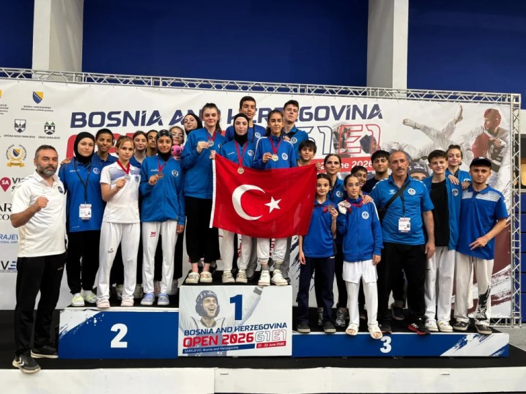 Kağıtspor, Kocaeli'yi zirveye taşıdı! - 2. görsel