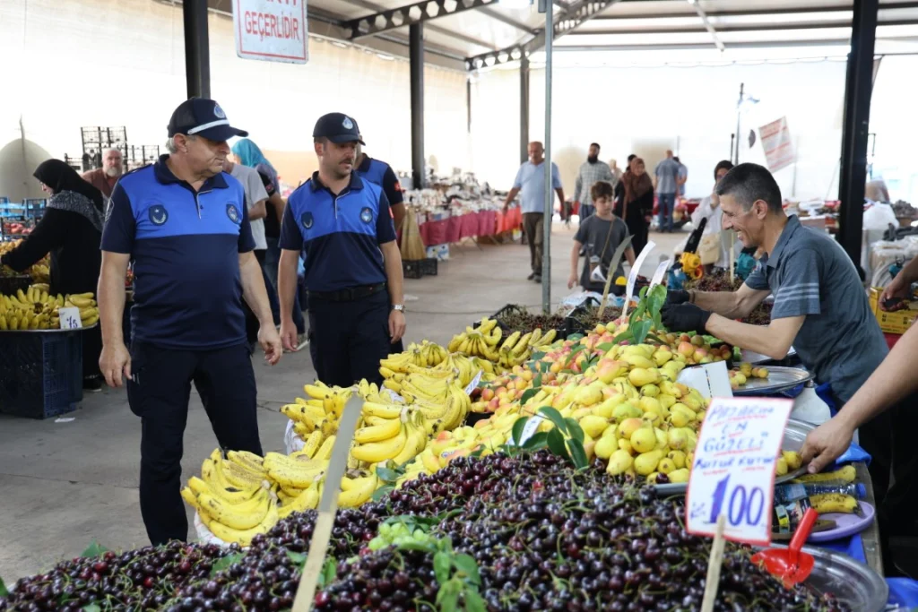 Kartepe'de pazar denetimleri sürüyor! - 3. görsel