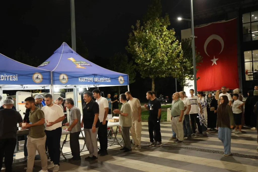 Mevlid Kandili Kartepe'de coşkuyla kutlandı - 2. görsel