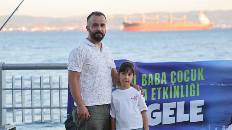 Gebze’de “Baba-Çocuk Balık Tutma” etkinliği düzenlendi
