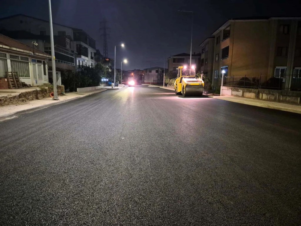 Gölcük'te asfalt serimi tamamlandı!