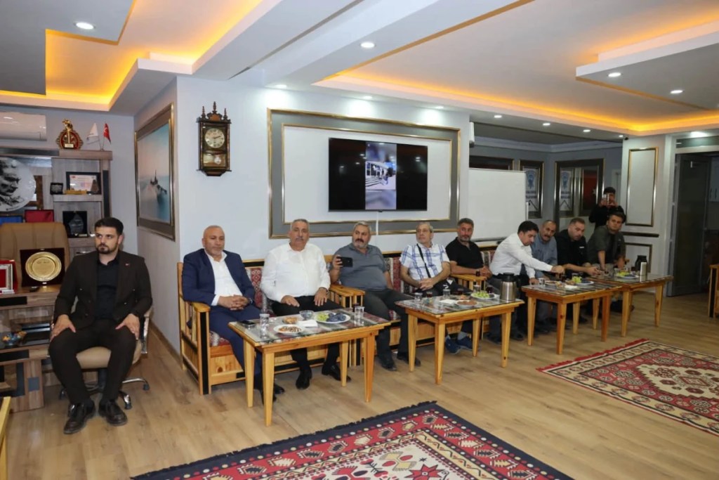 Körfez'de hemşehri derneklerine ziyaret