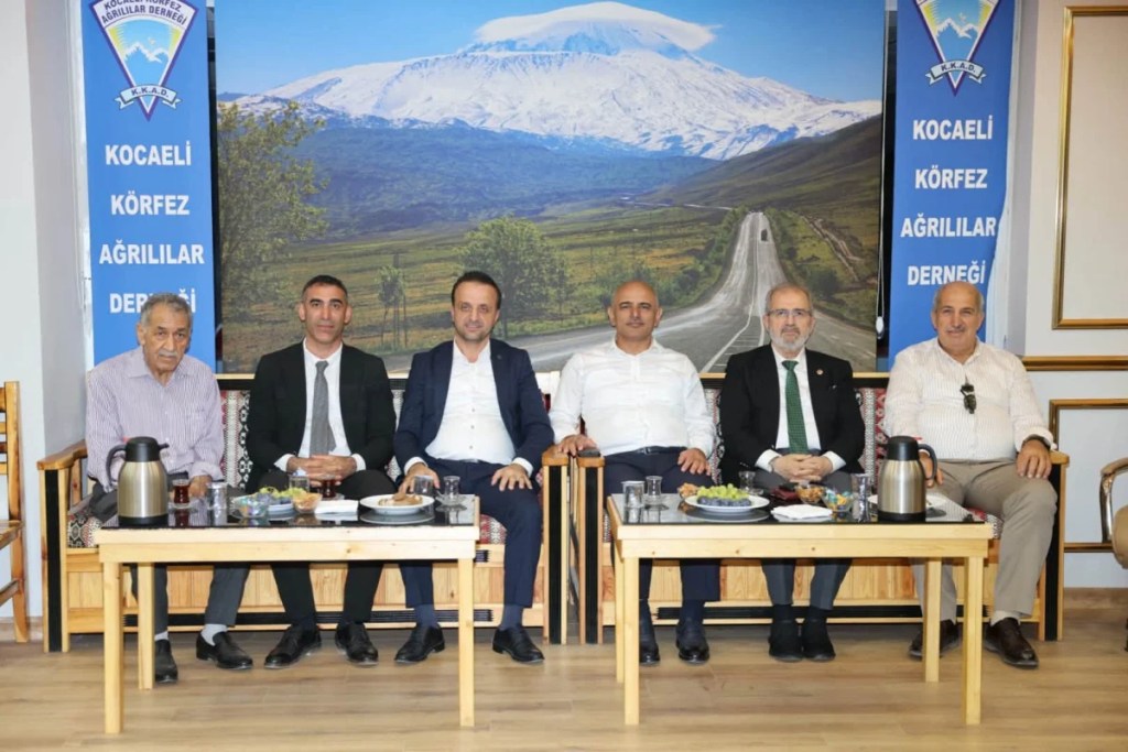 Körfez'de hemşehri derneklerine ziyaret - 3. görsel