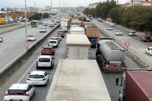 TEM Körfez-İzmit kesimi ulaşıma açıldı!
