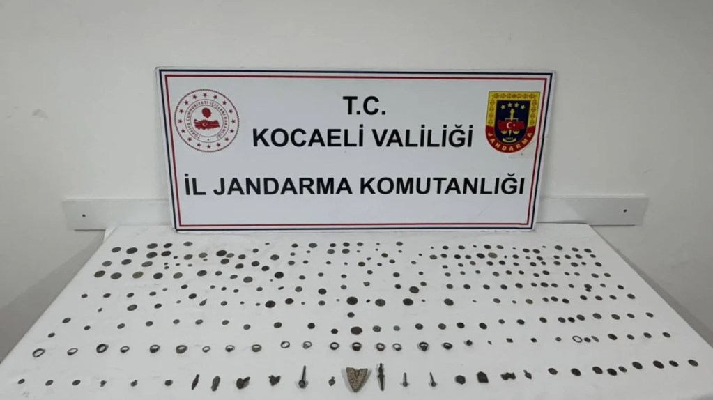 Araçtan 271 parça tarihi eser çıktı!