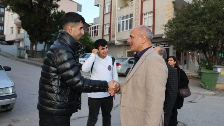 Başkan Söğüt Çamlıtepe esnafını dinledi