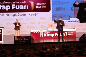 Beyhan Budak Kocaeli Kitap Fuarında konuştu