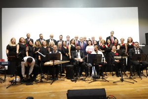 Derince’de Cumhuriyet coşkusu sanatla yaşandı