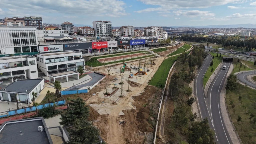 Fatih Sultan Mehmet Parkı gün sayıyor