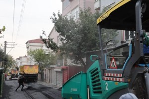 Gebze’de sokaklar yeni asfalta kavuşuyor