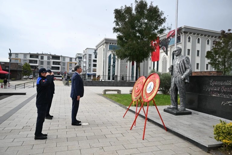 Kartepe’de Cumhuriyet coşkusu meydanda başladı