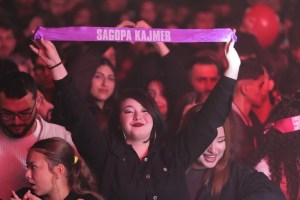 Yağmura rağmen meydanda Sagopa Kajmer coşkusu